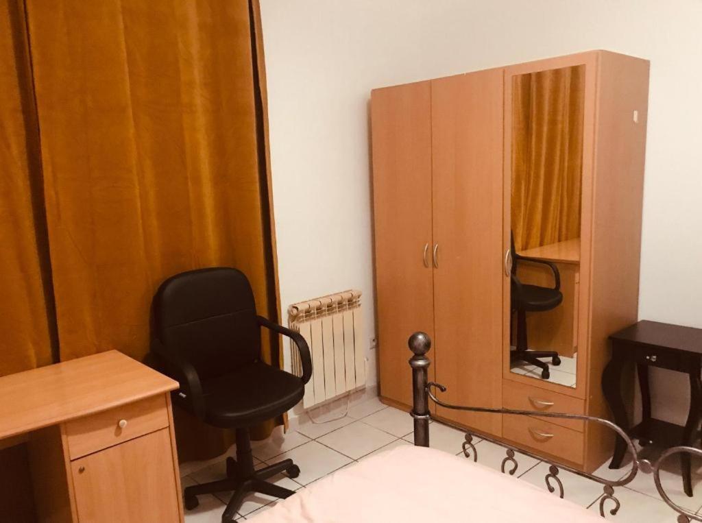 Maison De Longde - Chambre Villejuif Luaran gambar